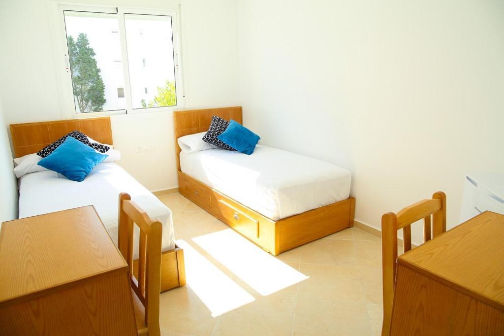 Residence Noujoum Almaarifa Tetouan Bagian luar foto